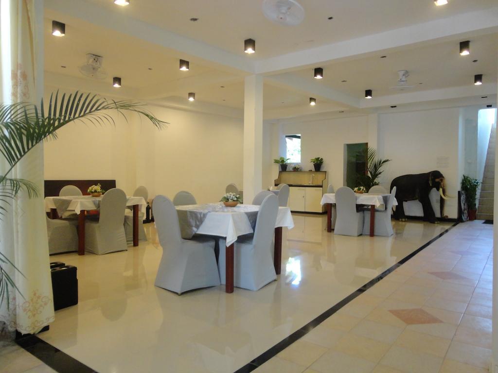 Green Land Guest House Пинавала Екстериор снимка